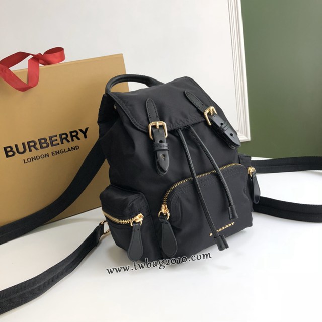 Burberry專門店新款女士雙肩包 巴寶莉迷你小號兩用斜背雙肩式軍旅背包 yxb1224